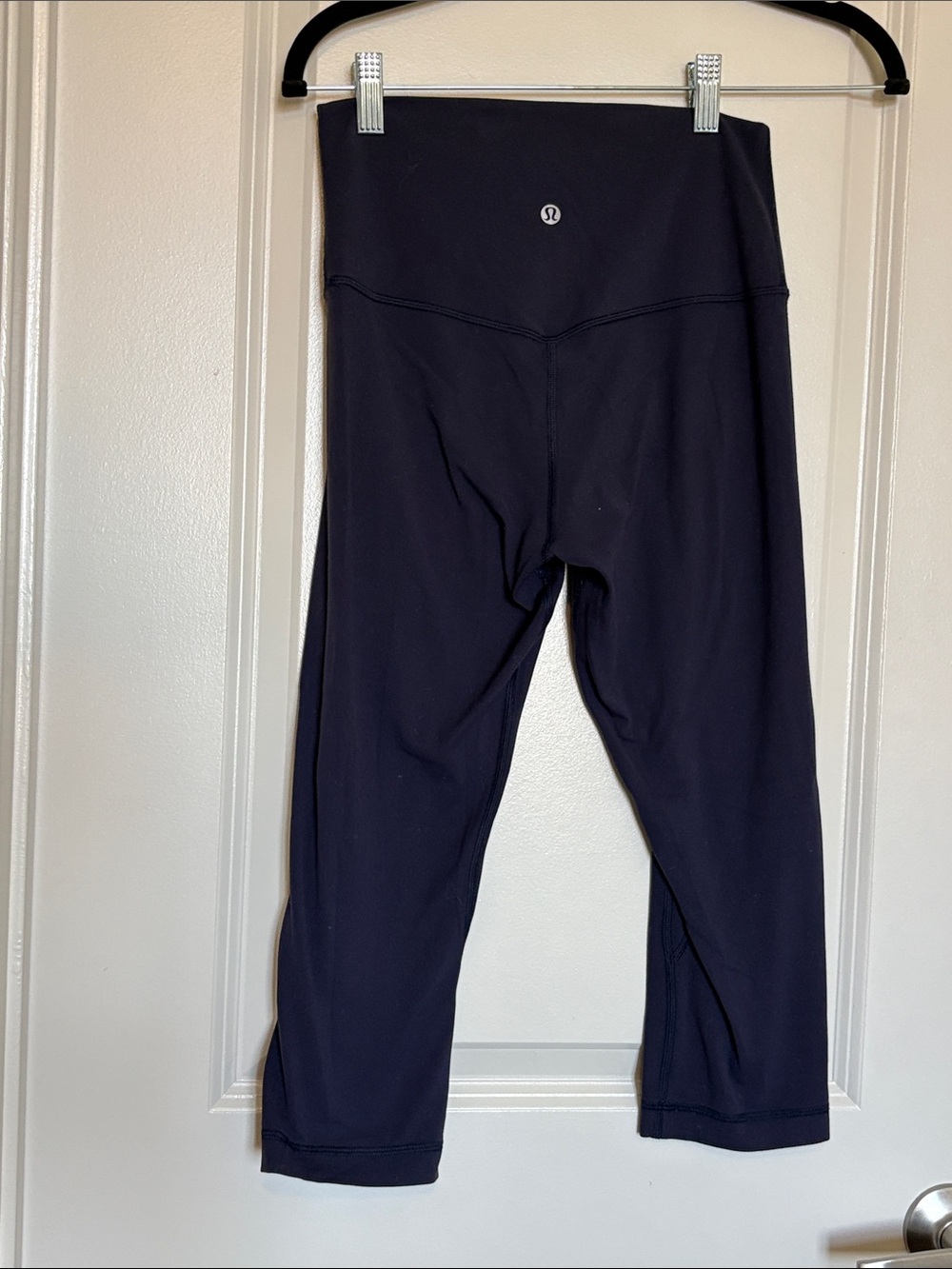 lululemon athletica Navy High-Rise Cropped Leggings